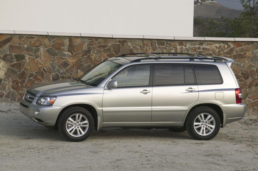  Toyota Highlander Hybrid 2005 года  (фото 11 из 24)